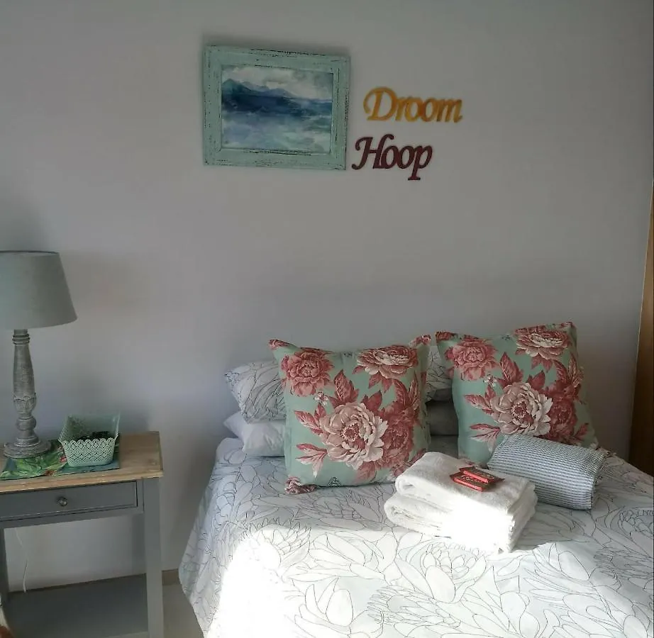 Konukevi Froggy Bay Is The Best All The Way! Simonʼs Town